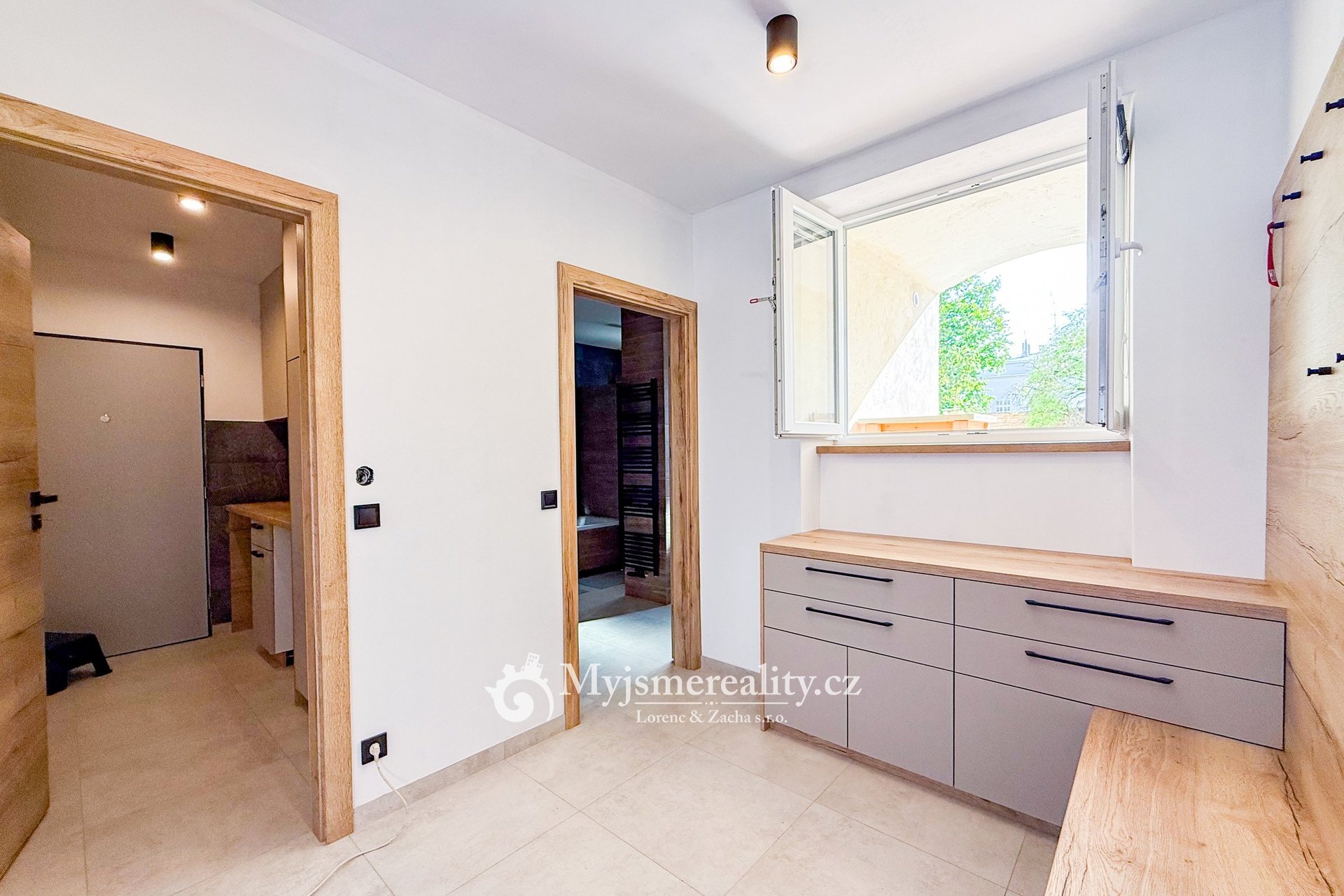 Fotografie k pronájmu nemovitosti