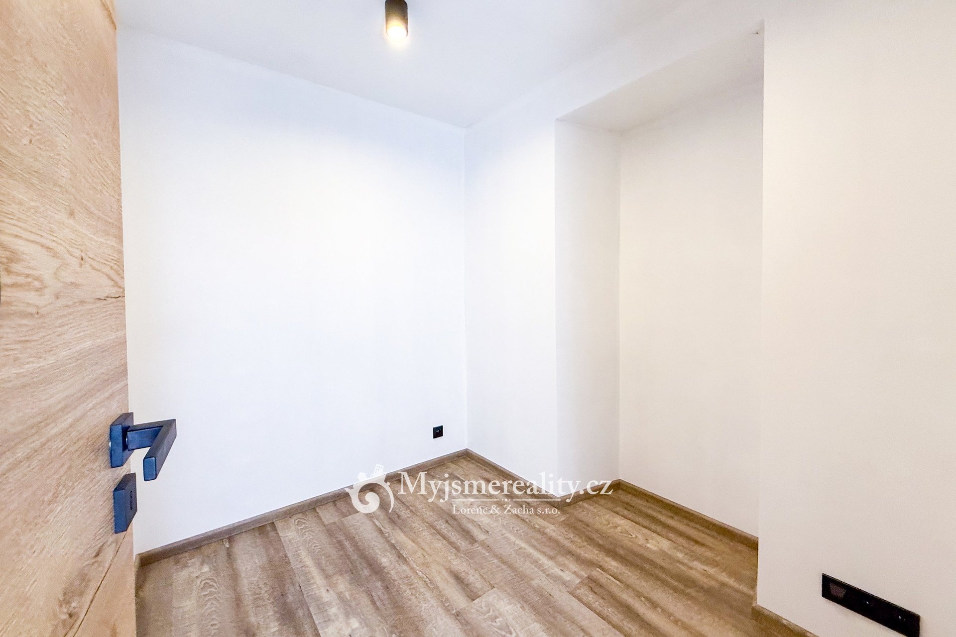 Fotografie k pronájmu nemovitosti