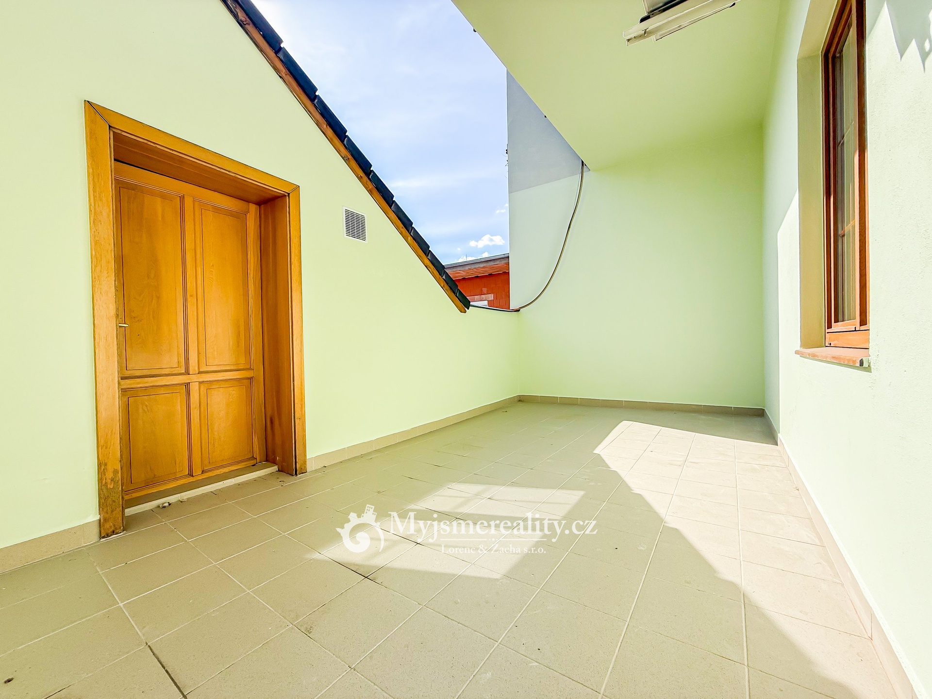 Fotografie k pronájmu nemovitosti