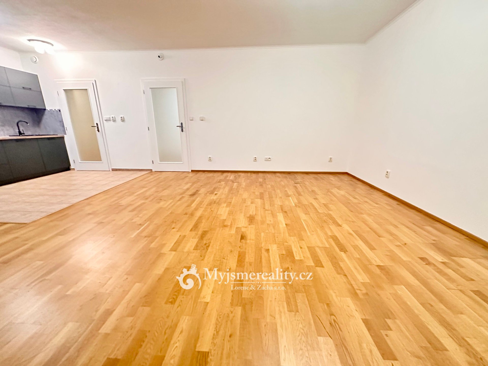 Fotografie k pronájmu nemovitosti