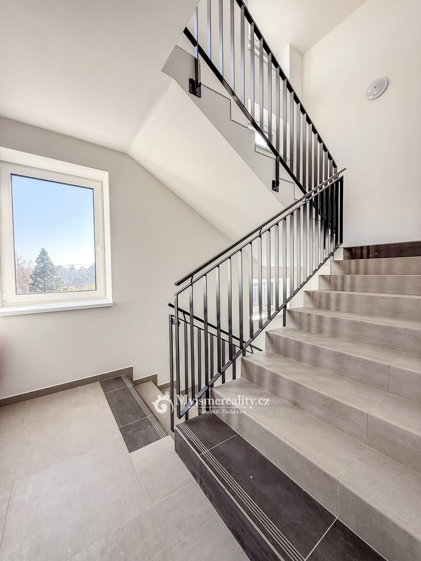 Fotografie k pronájmu nemovitosti