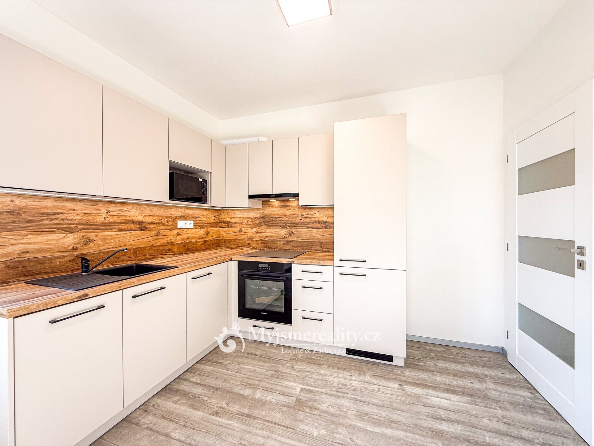 Fotografie k pronájmu nemovitosti