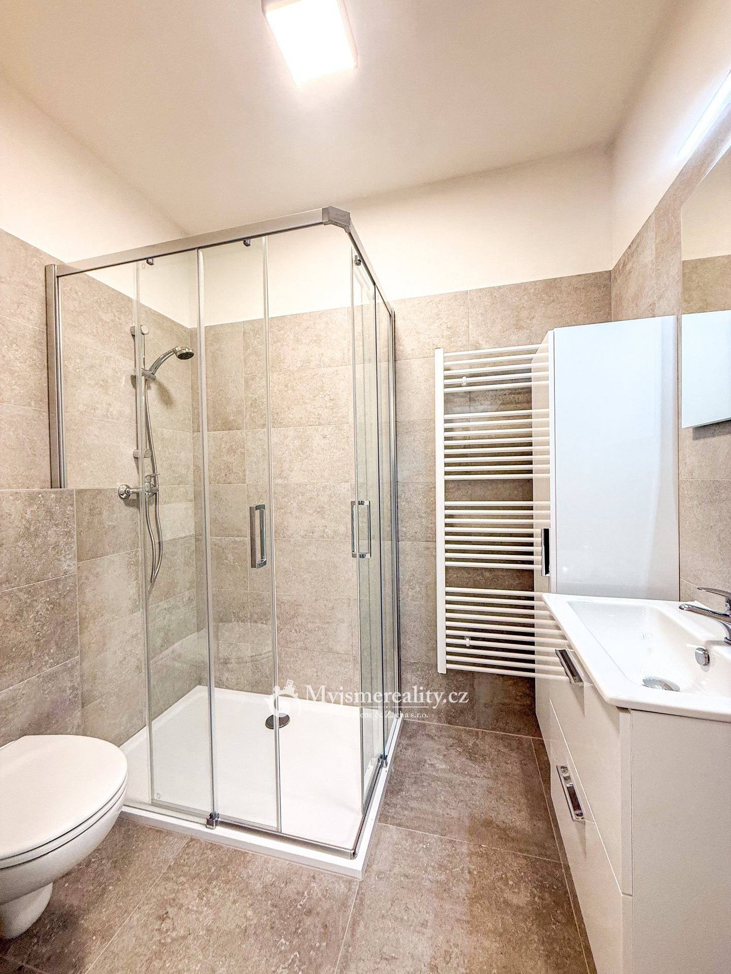 Fotografie k pronájmu nemovitosti