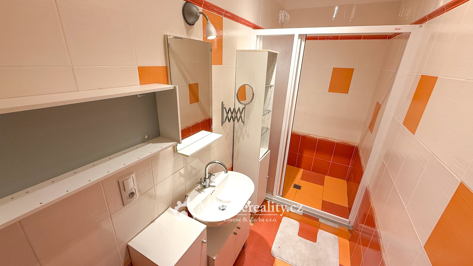 Fotografie k pronájmu nemovitosti