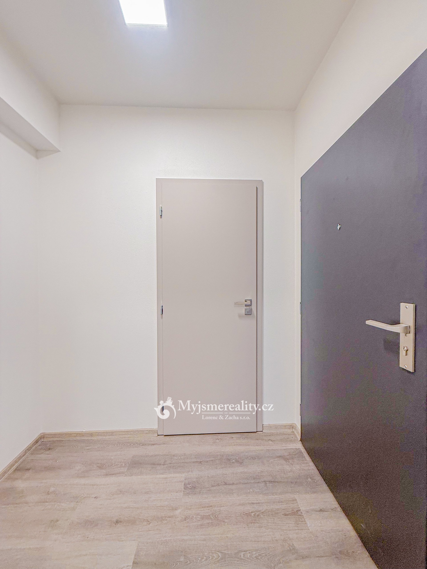 Fotografie k pronájmu nemovitosti