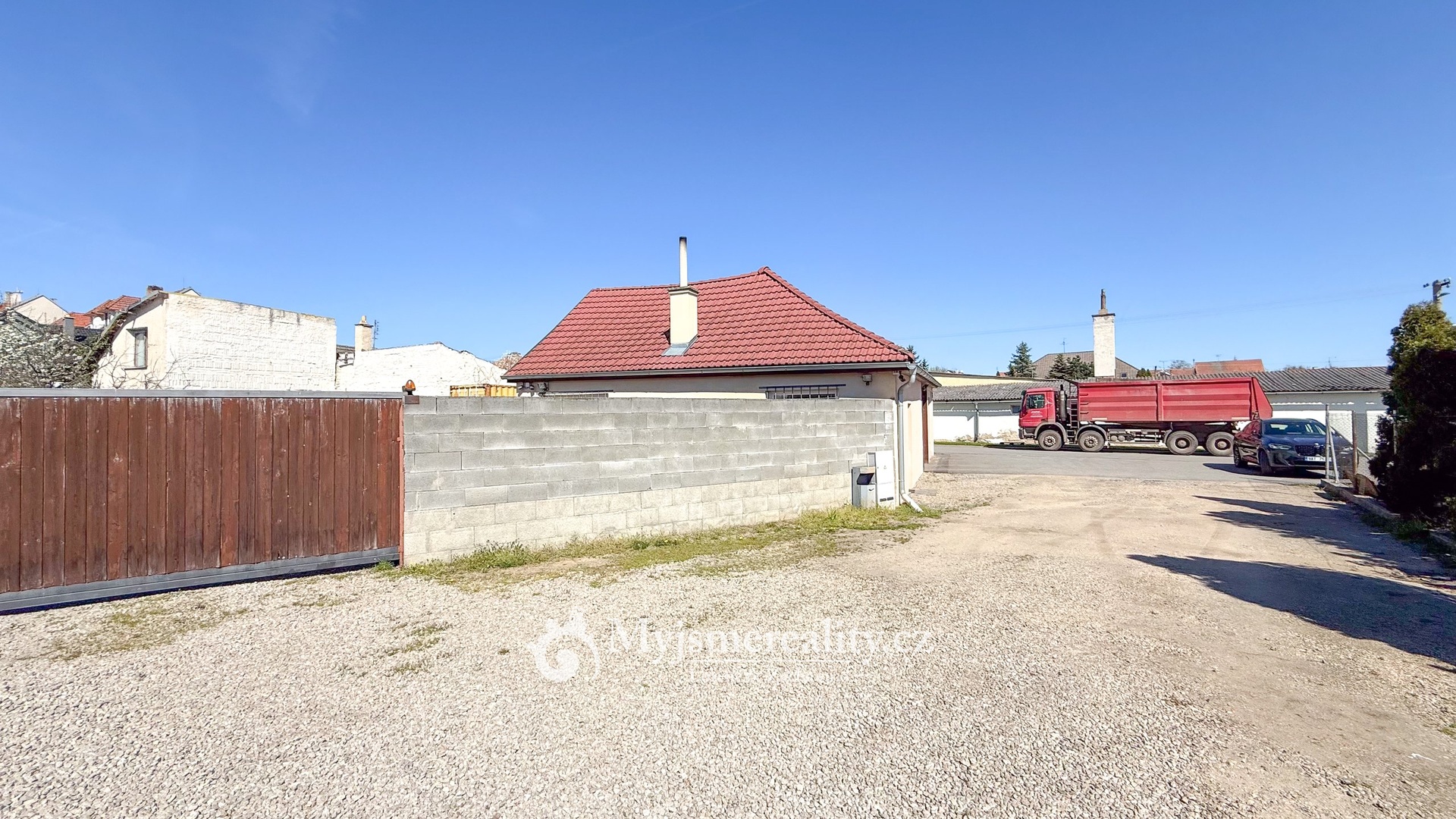 Fotografie k pronájmu nemovitosti