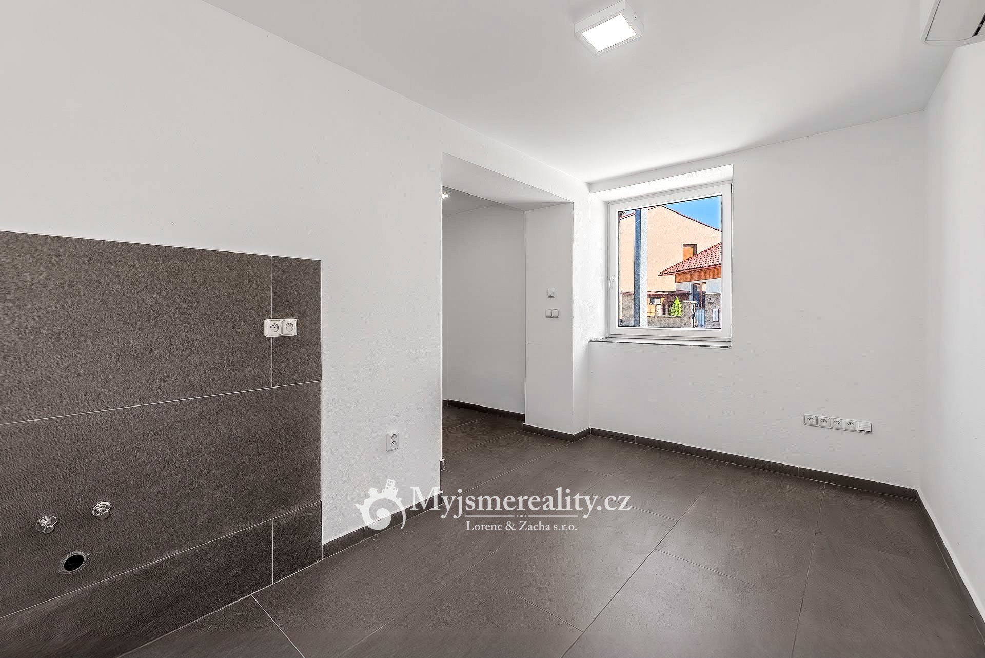 Fotografie k pronájmu nemovitosti