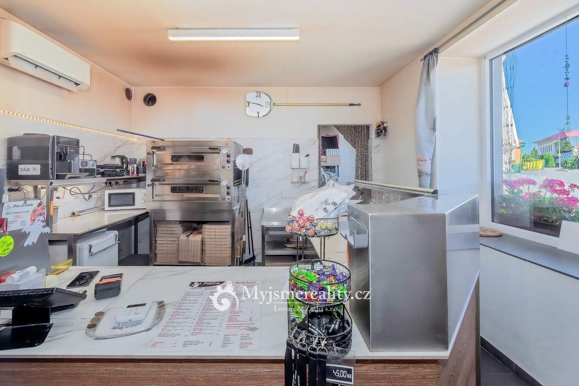 Fotografie k pronájmu nemovitosti