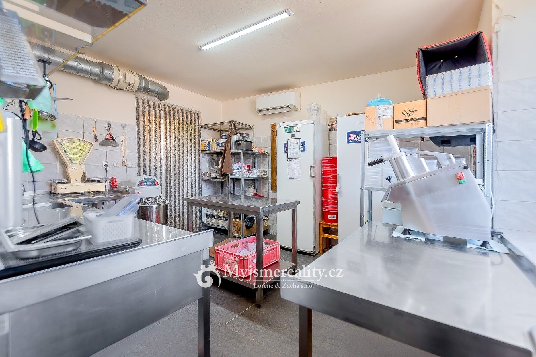 Fotografie k pronájmu nemovitosti